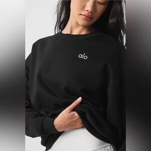 Alo Accolade Crew Neck Pullover